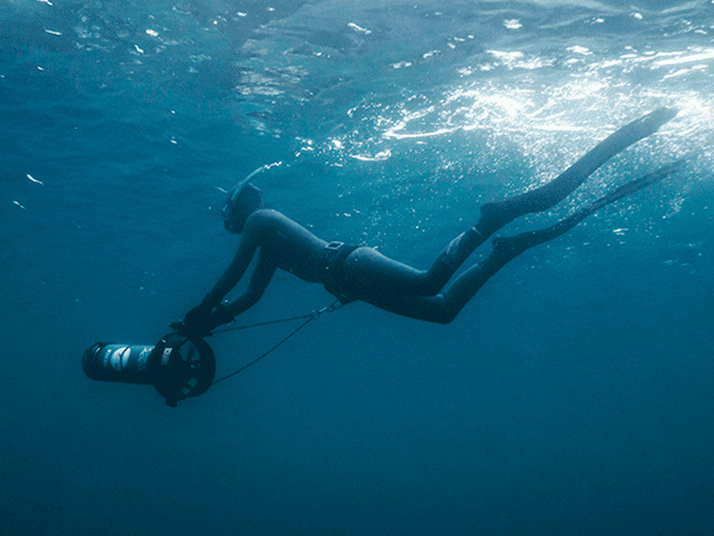 Apnea College Experiencedays Scooter Freediving Apnoetauchen